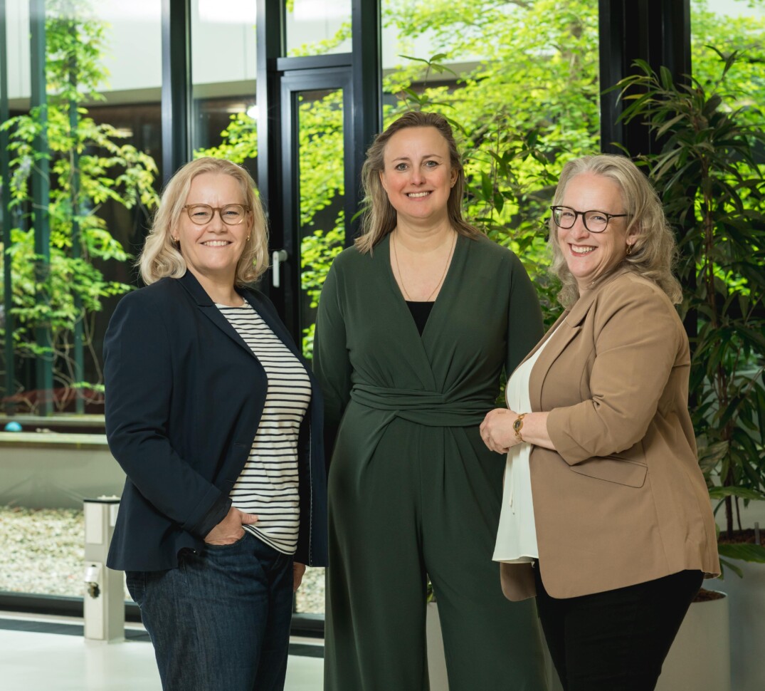 Foto van Joukje, Hanneke en Catelijne